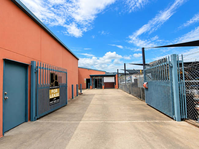 Unit 2/23 Rendle Street Aitkenvale QLD 4814