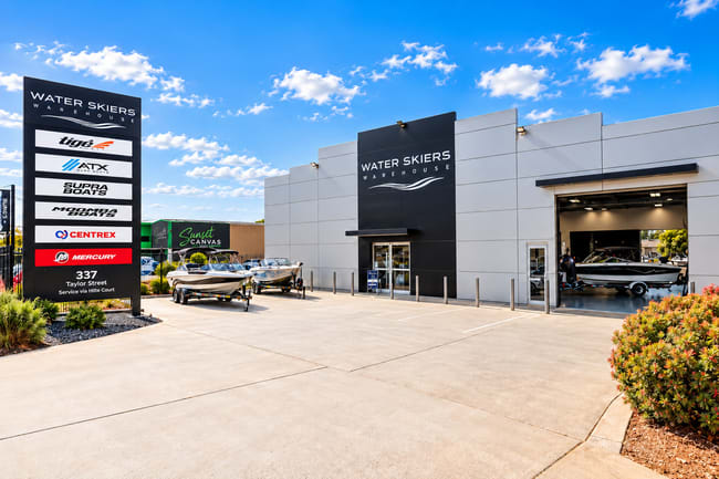 337 Taylor Street & 9 Hile Court Wilsonton QLD 4350 337 Taylor Street & 9 Hile Court Wilsonton QLD 4350