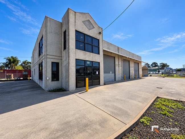 22-24 Strzelecki Avenue Sunshine West VIC 3020 22-24 Strzelecki Avenue Sunshine West VIC 3020