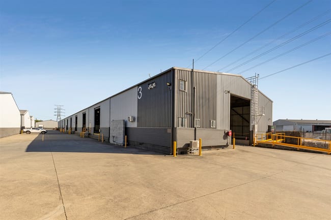 3/50 Raubers Road Banyo QLD 4014