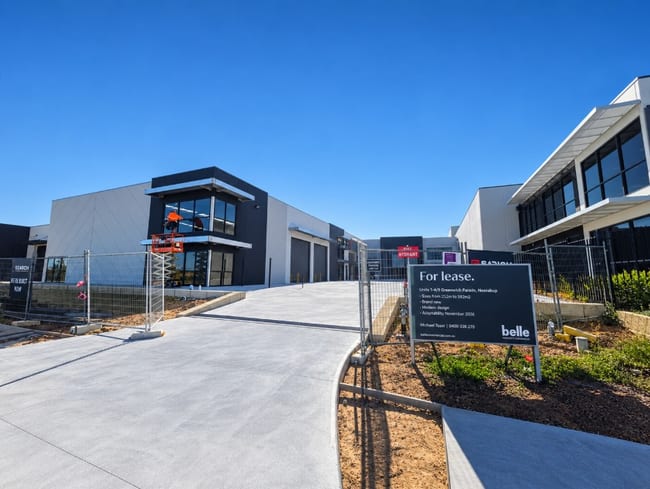 1-4/90 Greenwich Parade Neerabup WA 6031