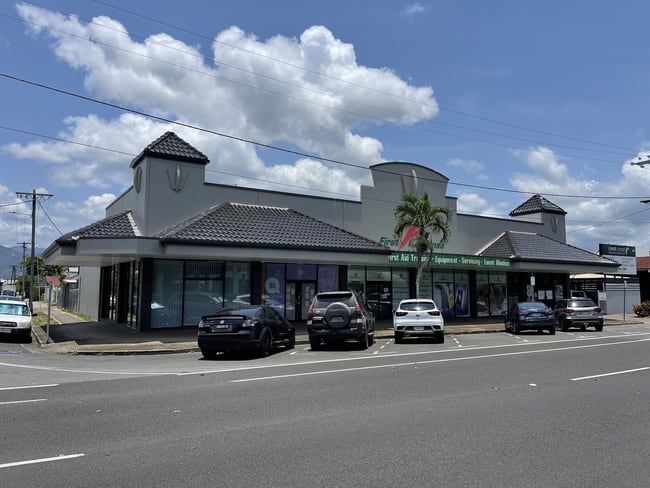 2/201 Bunda Street Parramatta Park QLD 4870 2/201 Bunda Street Parramatta Park QLD 4870