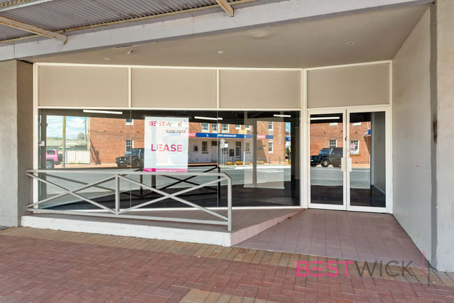 5/125 Adelaide Street Blayney NSW 2799 5/125 Adelaide Street Blayney NSW 2799