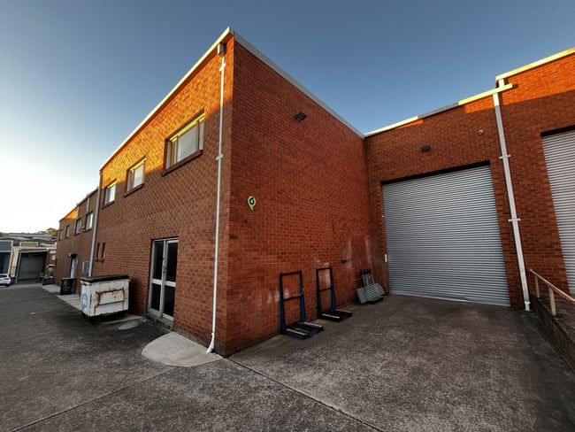 2/15 Norman Street Peakhurst NSW 2210 2/15 Norman Street Peakhurst NSW 2210