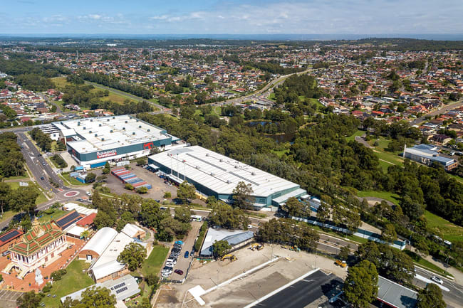 21 Bonnyrigg Avenue Bonnyrigg NSW 2177 21 Bonnyrigg Avenue Bonnyrigg NSW 2177