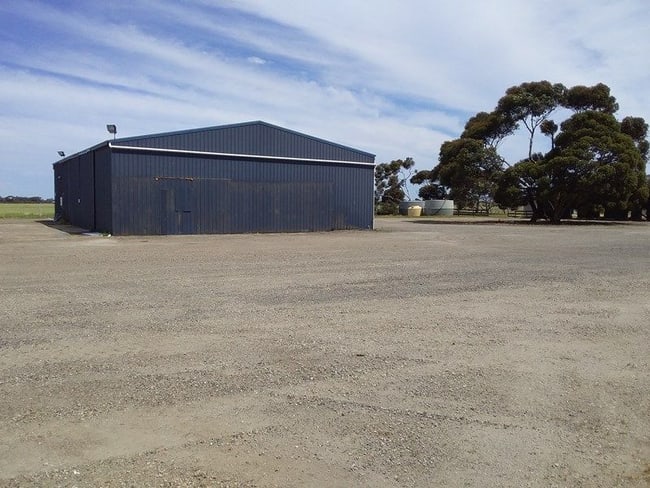 435 Edgars Road Little River VIC 3211 435 Edgars Road Little River VIC 3211