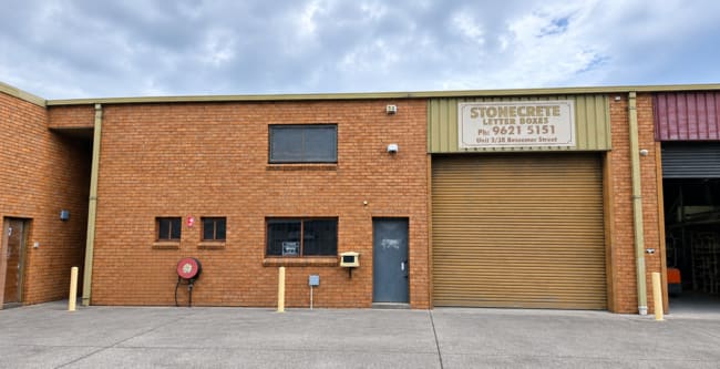 1 & 2/38 Bessemer Street Blacktown NSW 2148 1 & 2/38 Bessemer Street Blacktown NSW 2148