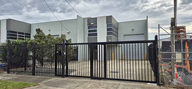 71 Imperial Avenue Sunshine North VIC 3020 71 Imperial Avenue Sunshine North VIC 3020