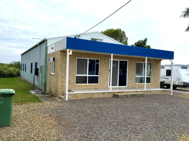 9 Evans Avenue North Mackay QLD 4740 9 Evans Avenue North Mackay QLD 4740
