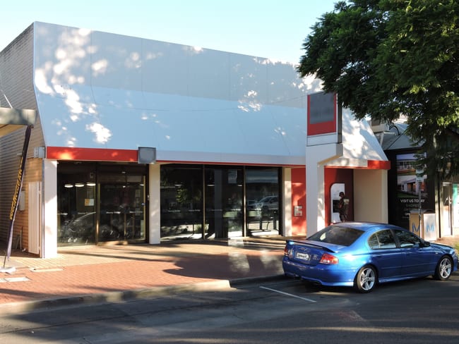 28 BRIDGE STREET Murray Bridge SA 5253
