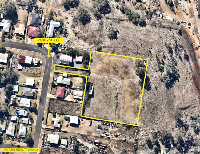 4 Vanity Street Rockville QLD 4350 4 Vanity Street Rockville QLD 4350