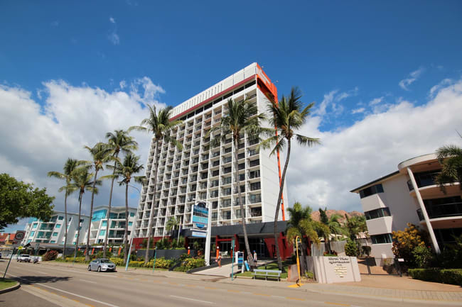 Level 14/75-77 The Strand North Ward QLD 4810 Level 14/75-77 The Strand North Ward QLD 4810