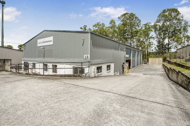 18 Chambers Road Woodford QLD 4514