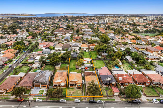 204-206 Wollongong Road Arncliffe NSW 2205 204-206 Wollongong Road Arncliffe NSW 2205