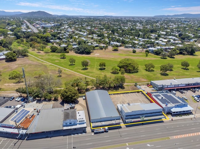 1/273 Charters Towers Road Mysterton QLD 4812