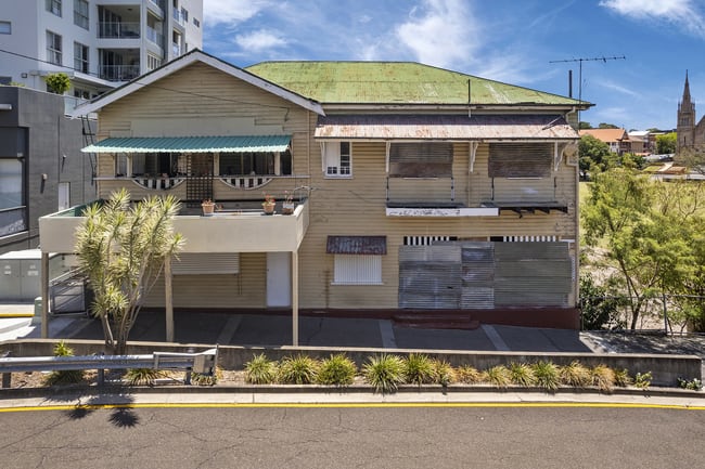 7 Ellenborough Street Woodend QLD 4305
