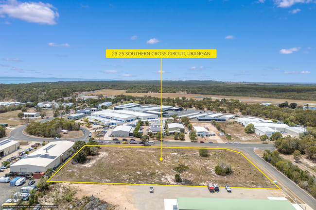 Lot 3/23-25 Southern Cross Circuit Urangan QLD 4655 Lot 3/23-25 Southern Cross Circuit Urangan QLD 4655