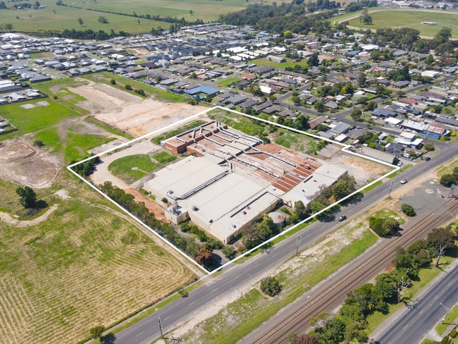 98 Waterloo Road Moe VIC 3825 98 Waterloo Road Moe VIC 3825