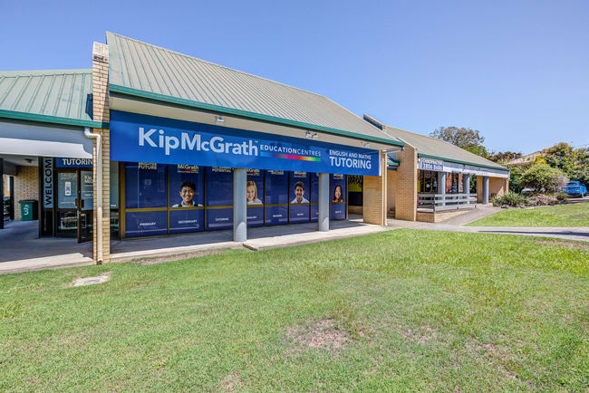 1, 2, 3, 4, 5, & 6/3376 Mount Lindesay Highway Regents Park QLD 4118 1, 2, 3, 4, 5, & 6/3376 Mount Lindesay Highway Regents Park QLD 4118