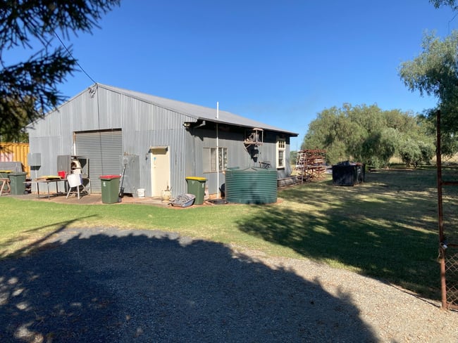 8 Orion Place Parkes NSW 2870