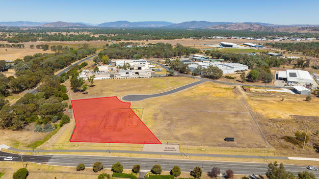 27 Summit Court Thurgoona NSW 2640 27 Summit Court Thurgoona NSW 2640