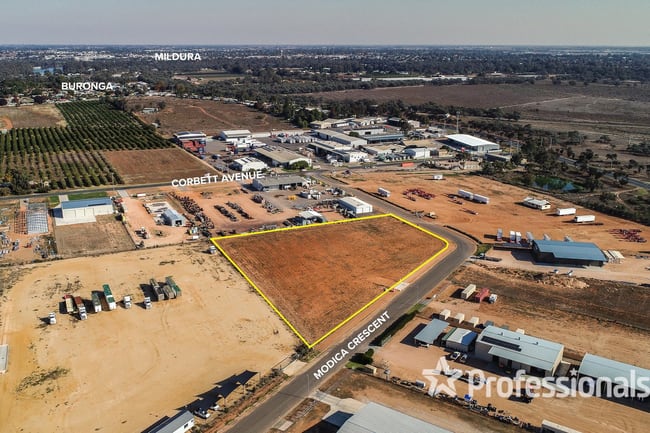 8 Modica Crescent Buronga NSW 2739