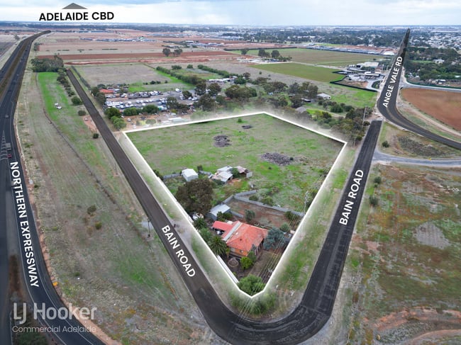 30 Bain Road Angle Vale SA 5117 30 Bain Road Angle Vale SA 5117