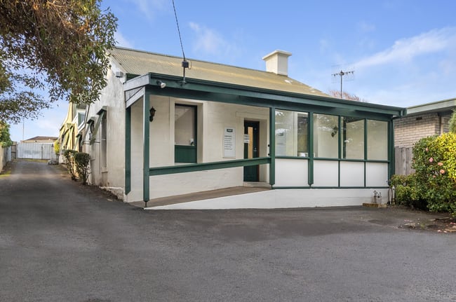 284 Timor Street Warrnambool VIC 3280 284 Timor Street Warrnambool VIC 3280