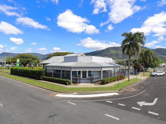 15-21 Mayers Street Manunda QLD 4870 15-21 Mayers Street Manunda QLD 4870