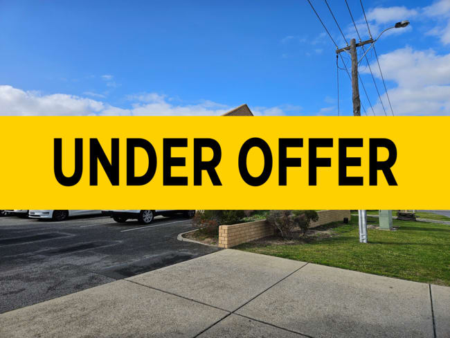 15/1 Irwin Road Wangara WA 6065