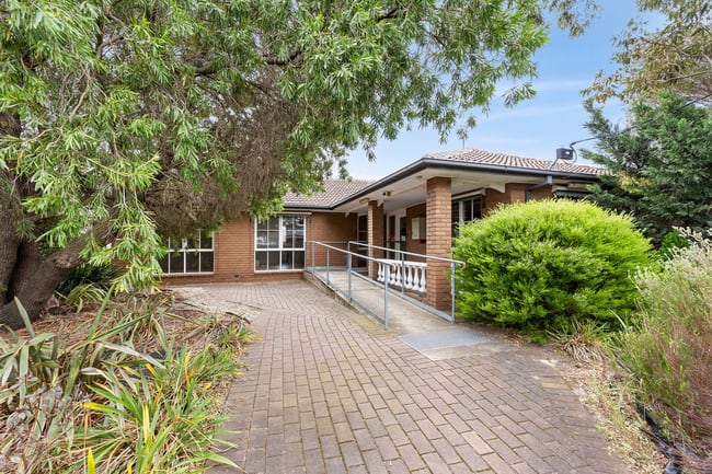 1 Paloma Court Hoppers Crossing VIC 3029 1 Paloma Court Hoppers Crossing VIC 3029