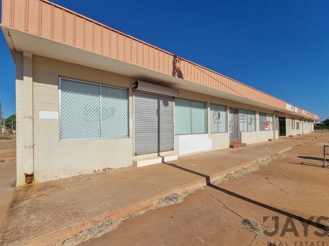 43 Sunset Drive Mount Isa QLD 4825 43 Sunset Drive Mount Isa QLD 4825