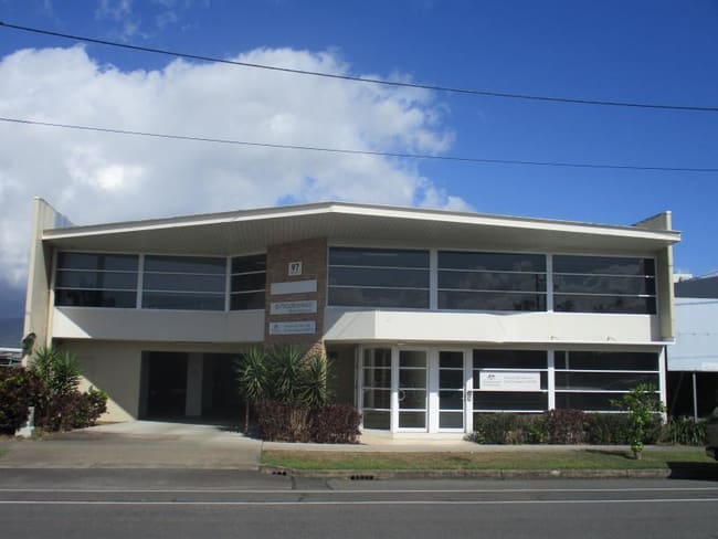 Suites 2 and 5/95-97 Spence Street Portsmith QLD 4870
