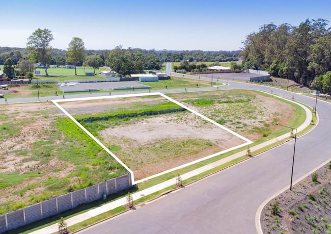 23 Creek Crescent Beerwah QLD 4519