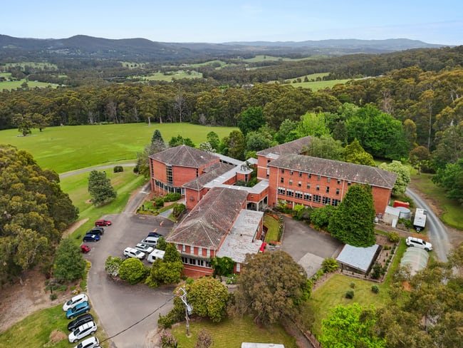 80 McNamaras Road Wesburn VIC 3799 80 McNamaras Road Wesburn VIC 3799