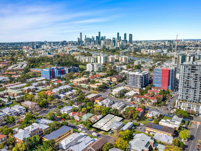 14 Depper Street Toowong QLD 4066 14 Depper Street Toowong QLD 4066