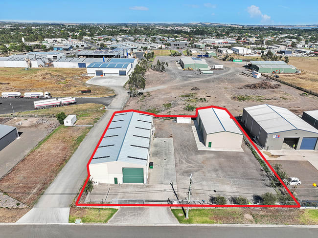 24 Hugh Murray Drive Colac East VIC 3250 24 Hugh Murray Drive Colac East VIC 3250