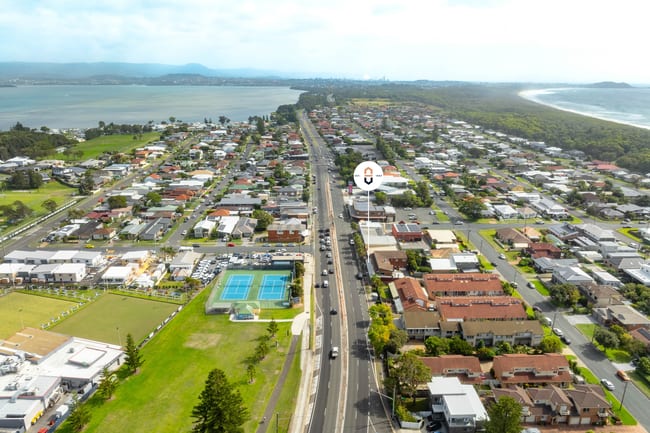 1/239 Windang Road Windang NSW 2528 1/239 Windang Road Windang NSW 2528
