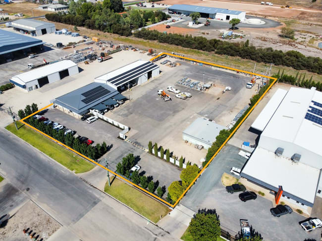 7 & 9 Jennings Road Swan Hill VIC 3585 7 & 9 Jennings Road Swan Hill VIC 3585