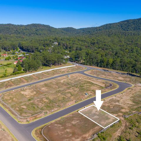 21 Ball Crescent Wauchope NSW 2446 21 Ball Crescent Wauchope NSW 2446