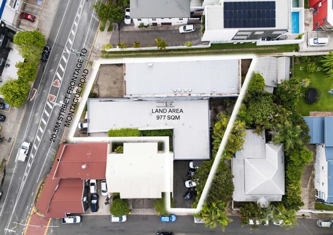 Building Area/384-386 Montague Road West End QLD 4101