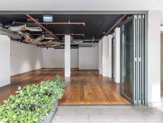 Shop 4/467-473 Miller Street Cammeray NSW 2062 Shop 4/467-473 Miller Street Cammeray NSW 2062