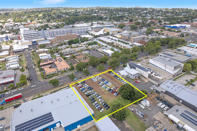 241-243 James Street Toowoomba City QLD 4350 241-243 James Street Toowoomba City QLD 4350