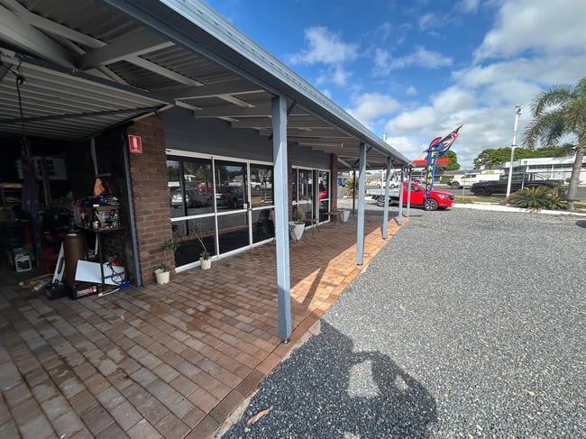 32-34 Edwin Street Berserker QLD 4701 32-34 Edwin Street Berserker QLD 4701
