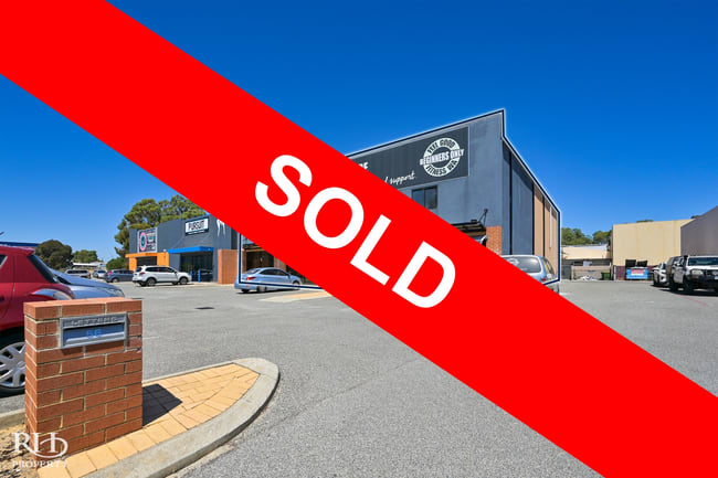 56 Reserve Drive Mandurah WA 6210 56 Reserve Drive Mandurah WA 6210