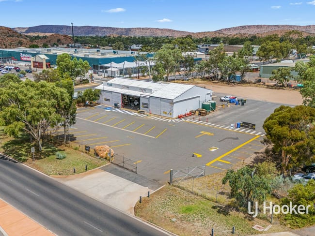 220 Stuart Highway Braitling NT 0870 220 Stuart Highway Braitling NT 0870