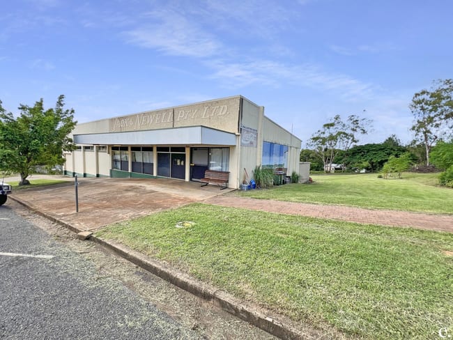 13-15 Garnet Street Mount Garnet QLD 4872 13-15 Garnet Street Mount Garnet QLD 4872