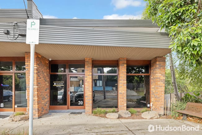 20 Pinnacle Crescent Bulleen VIC 3105 20 Pinnacle Crescent Bulleen VIC 3105