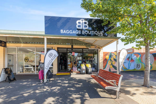 58 O'shanassy Street Sunbury VIC 3429 58 O'shanassy Street Sunbury VIC 3429