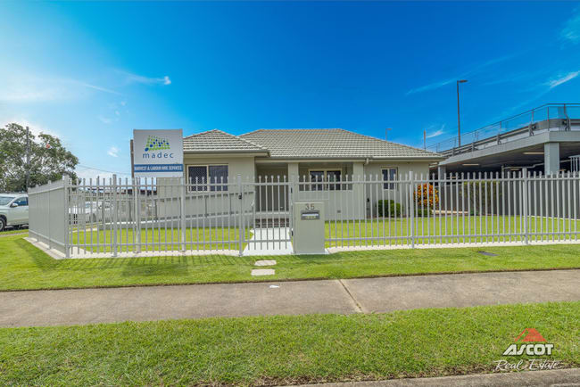 35 Electra Street Bundaberg Central QLD 4670 35 Electra Street Bundaberg Central QLD 4670